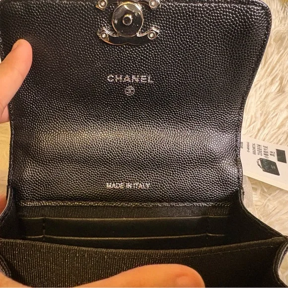 Chanel Black Quilted Wallet Timeless Luxury - Picture 6 of 6